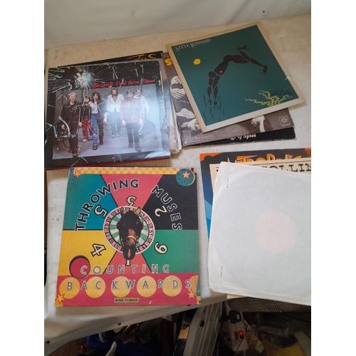 81 - Vinyl record albums : mixed genres commercial pop and other