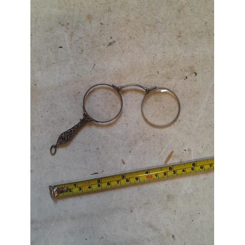 308 - Early 20th century silver pince nez glasses