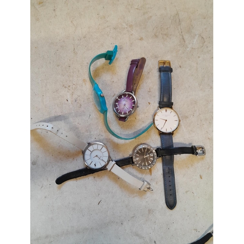 319 - Modern costume watches