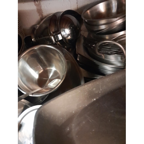 72 - Assorted catering stainless steel ware