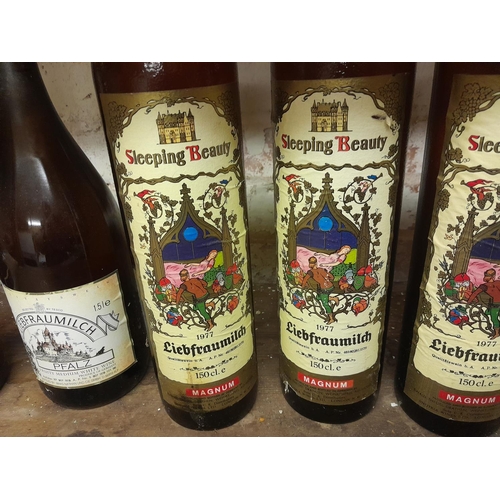 80 - Vintage bottles of wine : Sleeping Beauty and other brands