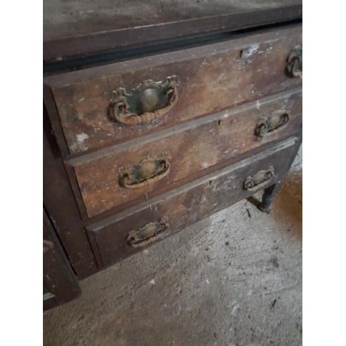 101 - Edwardian oak chest of drawers