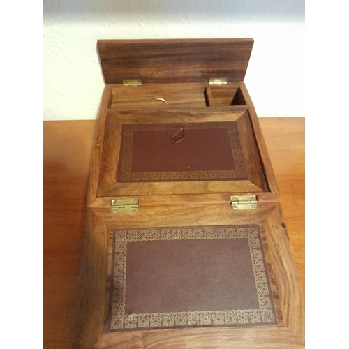 14 - 20th century small size hardwood writing slope 23 cms x 23 cms