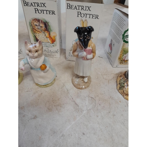 129 - World of Beatrix Potter and Peter Rabbit collectables : 5 x Boxed Beswick figures all brown back sta... 