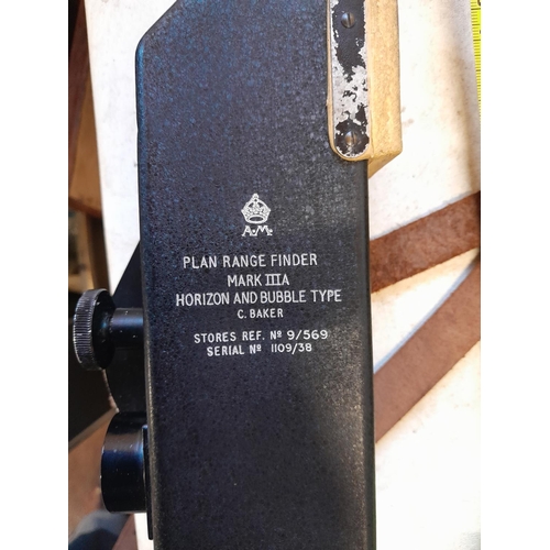 36 - Plan Range finder MK III A in leather case of issue