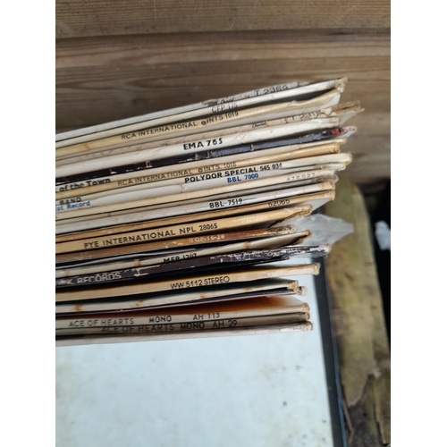 98 - Assorted vinyl record albums : jazz, easy listening and others