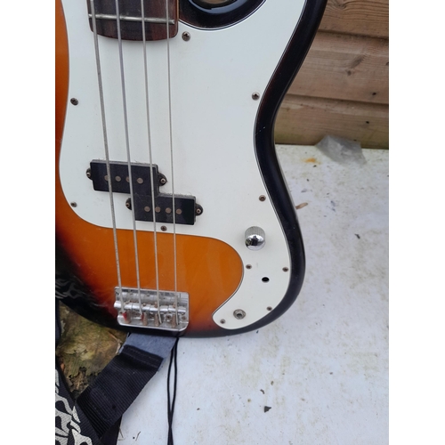 117 - Vintage bass guitar