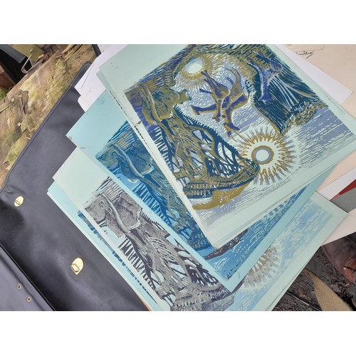 201 - Artists portfolio full of screen prints, sketch books, charcoal and chalks and other works all by Wi... 