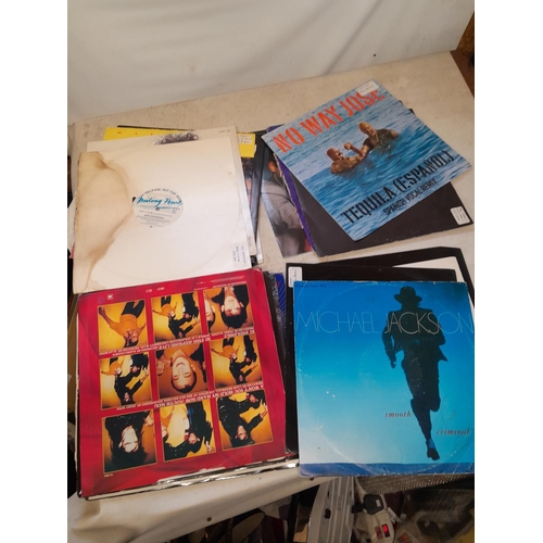 354 - Collection of vinyl 12