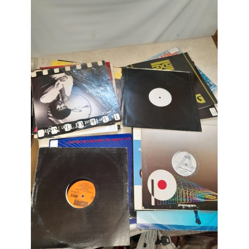 354 - Collection of vinyl 12