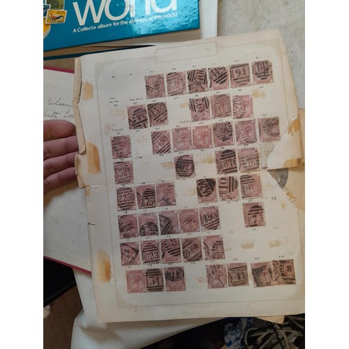 23 - Collection of 20th century stamps of the world mounted in 2 x albums, loose mint and used stamps