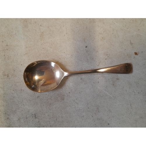 111 - Solid silver dish and spoon 65 g