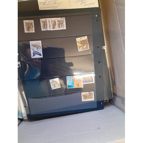 115 - A Mint and Used collection of stamps of Africa, this extensive collection is offered in stock books,... 