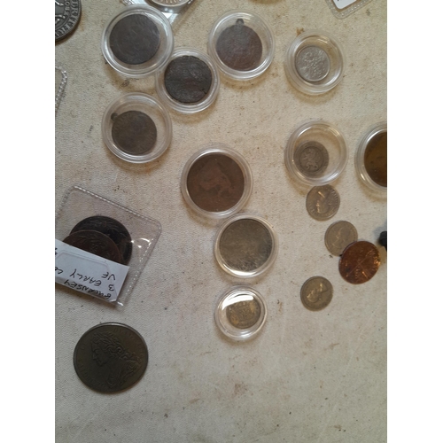 159 - Coins : fantasy coins included among GB base metal and other coins