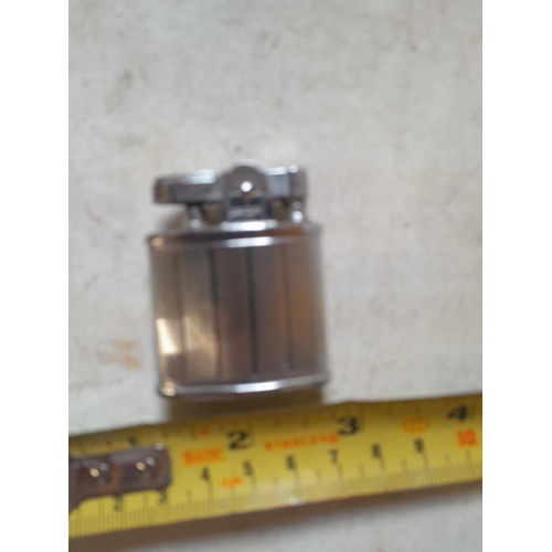 656 - Barclay pocket petrol lighter from 1960s