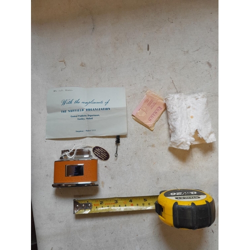 685 - Rare Ronson Senator lighter presented to an employee of the Nuffield Organization  prior to acquisit... 