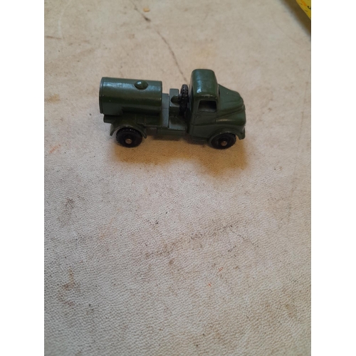Lot 698       