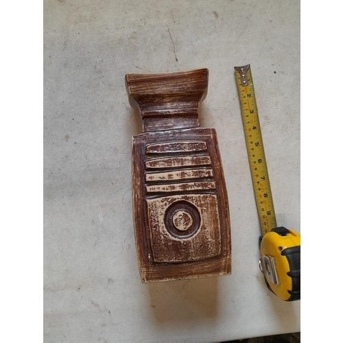 Lot 718       