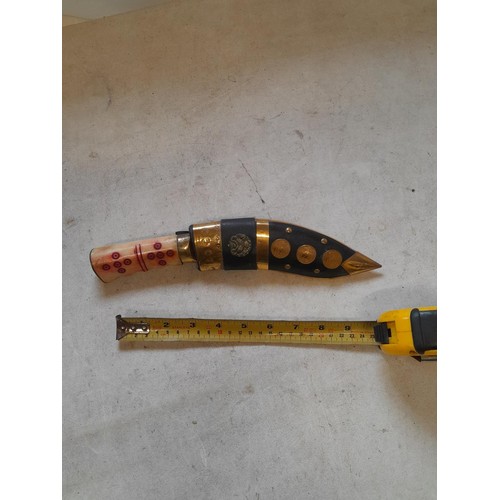 Lot 732       