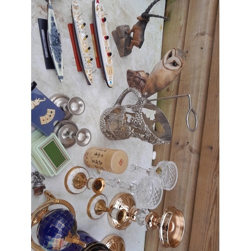 18 - Decorative plated ware, resin and other figures, ship ornaments etc.