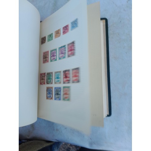 75 - Random array of GB, Commonwealth and stamps of the world, mint and used in 8 albums