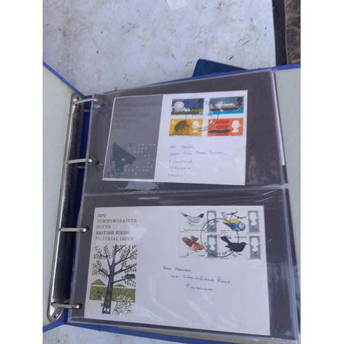 77 - Stamps : Approx 8 kg of loose and other GB and other stamps, albums, sheets, album pages and related... 