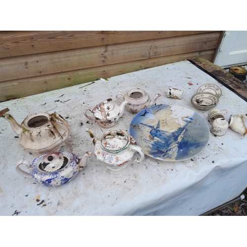 107 - Assorted decorative China, blue and white etc. Crown Derby, Denby and other makes , all needs a clea... 