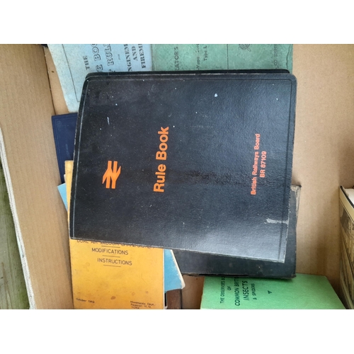 154 - Assorted Observer books, manuals, railway interest