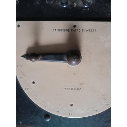 73 - Cambridge Instruments Capacity Meter