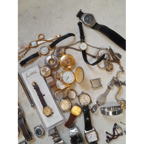 210 - Assorted vintage and modern wristwatches some for spares and repairs