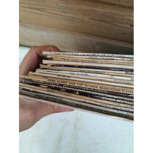 280 - Assorted vinyl record albums : jazz, easy listening and others