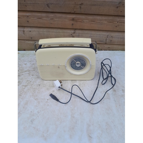 29 - Vintage style Bush radio with cable