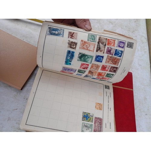 43 - Stamps of the World presented used and occasionally mint in sparsely filled stock books and albums, ... 