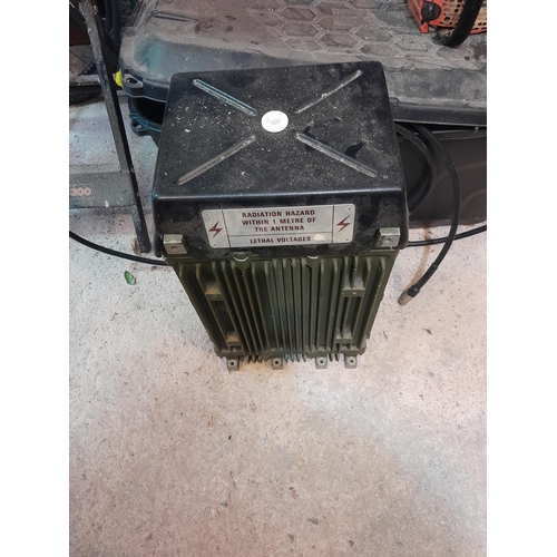 195 - Unknown electrical device, possibly generator