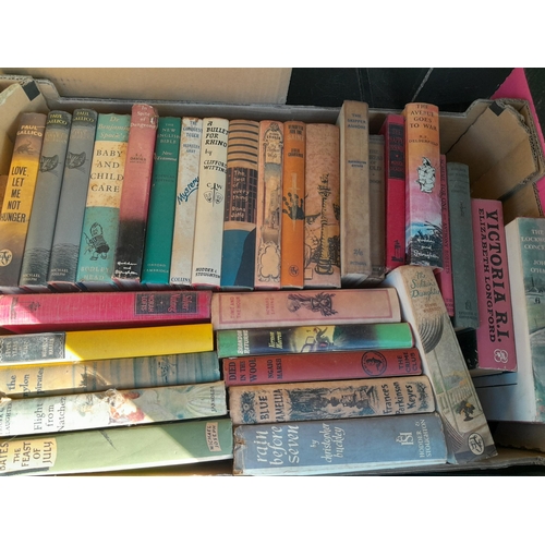 14 - Box of books : 20th century fiction