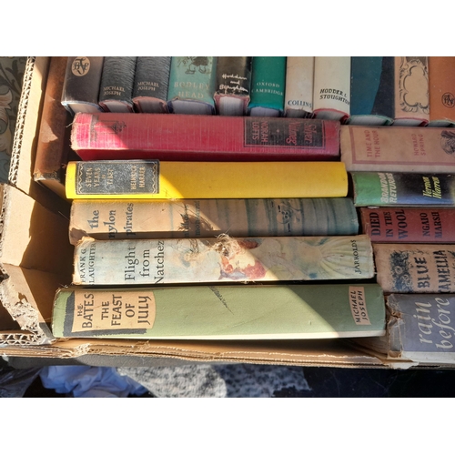 14 - Box of books : 20th century fiction