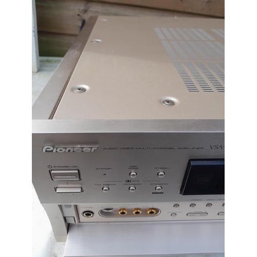 16 - Pioneer VSA E07 amplifier (heavy)