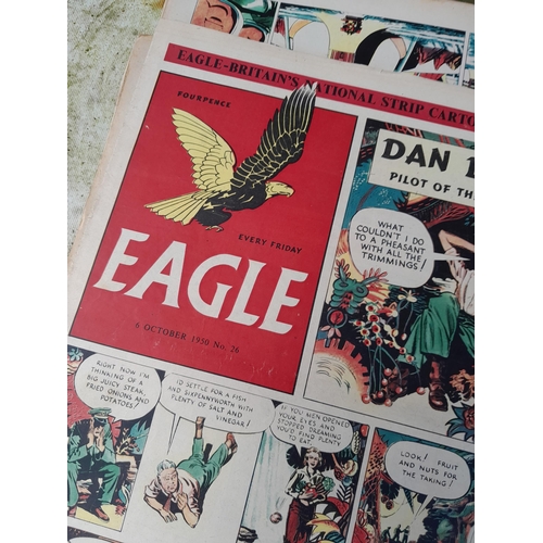 22 - Eagle Comics in vintage suitcase : 1950 1st included and 1951 & 1952