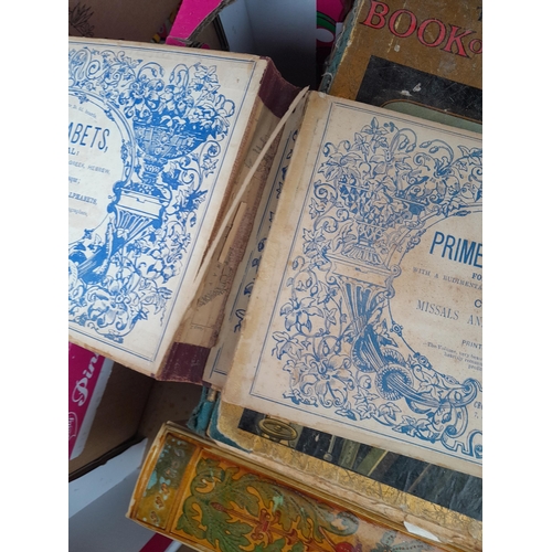 192 - Box of antique and vintage books : Pilgrims Progress, nicely bound early edition of Venice by Mortim... 