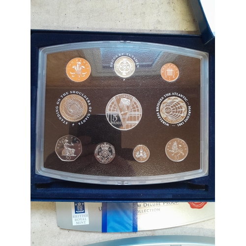 229 - Coins : GB 200 & 2001 10 coin proof sets as issued and accompanied by original literature