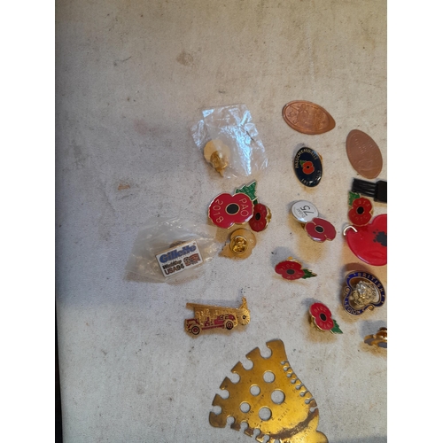 4 - Small array of British Legion and other pin badges