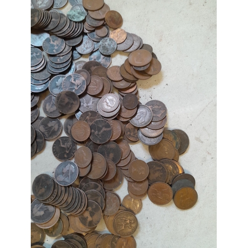 12 - 2. 7 kg approx of UK copper coins from 19th - 21st century