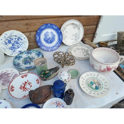 109 - Assorted Victorian and later pottery plates etc.