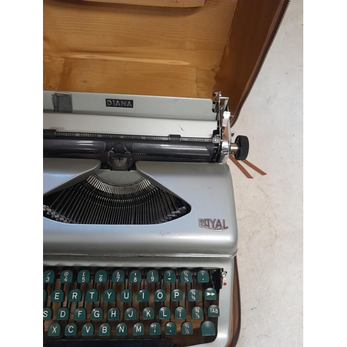 163 - Vintage Diana Royal typewriter in case