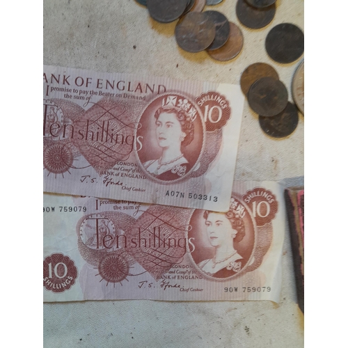 222 - Coins : Farthings, 1951 Festival of Britain Crown 2 x 10 Shillings Banknotes