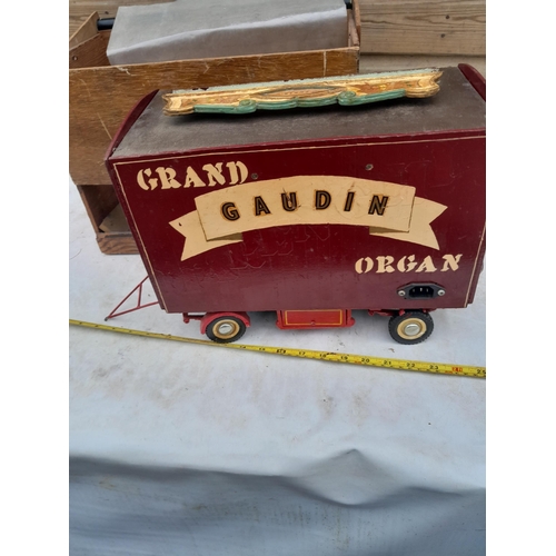 298 - Hand made scale model of a Grand Gaudin fairground mechanical musical organ in carry case, exhibited... 