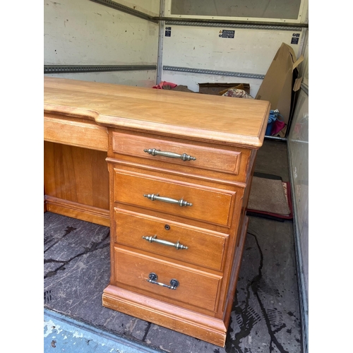 672 - Large late 20th century partners style twin pedestal desk by Daniel Furniture 160cm wide x 73cm high... 