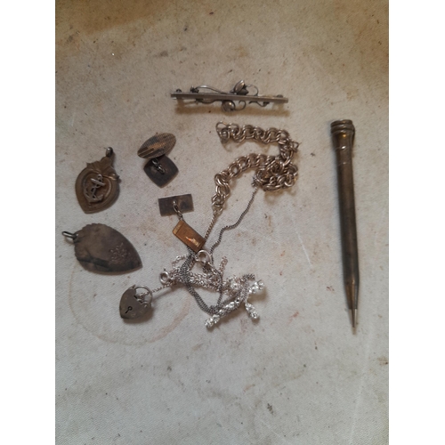 27 - Small quantity of silver jewellery, propelling pencil, brooch etc.