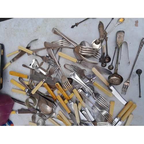 56 - Box of silver plated and other cutlery, some in boxes, silver caddy spoon with rose decoration Londo... 