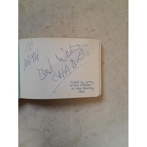 556 - Autograph album : Joe Brown, Rolf Harris and others